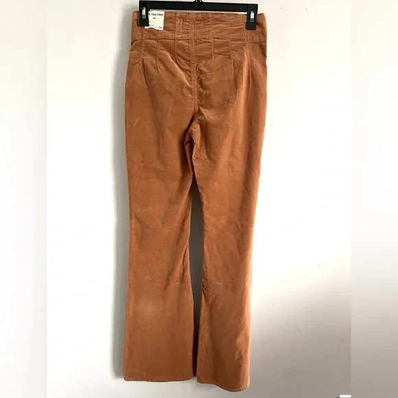 🌻🆕FREE PEOPLE We The Free Jayde Cord Flare Jeans-Sunburn Color - Picture 15 of 16